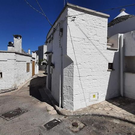 Capodigallo Holiday Trullo Monte Santo Alberobello Exteriör bild